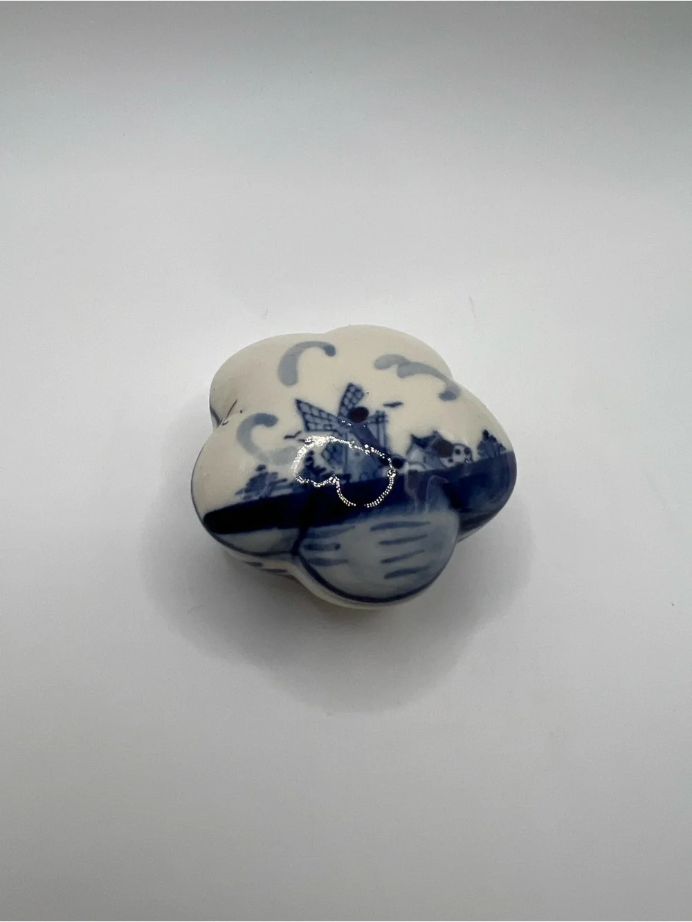 Blue & White Floral Ceramic Jewelry Trinket Box